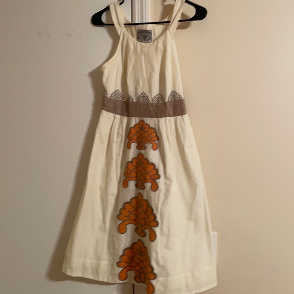 Floreat size 0 dress cream with light brown/orange accents